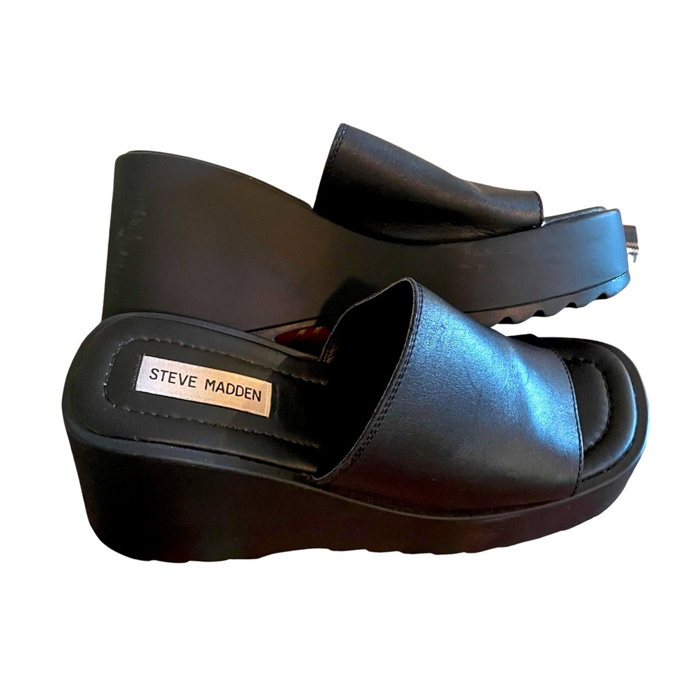 Steve Madden Pepe platforms size 7.5 new without tags